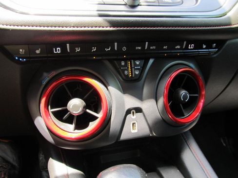 Used 2019 Chevrolet Blazer RS image 69