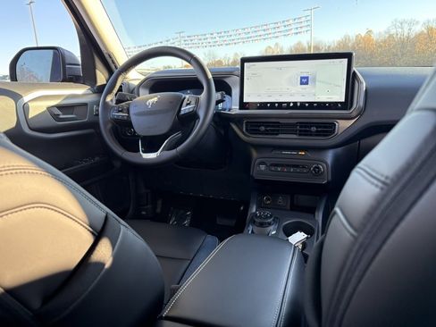 New 2025 Ford Bronco Sport Outer Banks w/ Outer Banks Tech Package+ image 34