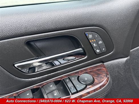 Used 2014 GMC Yukon XL Denali AWD/4WD image 21