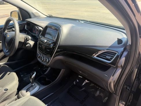 Used 2021 Chevrolet Spark LT image 18