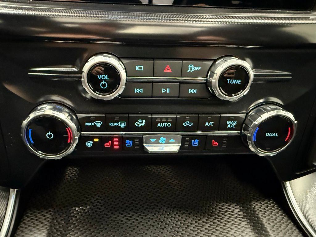 New 2025 Ford F150 Raptor w/ Equipment Group 803A Raptor R AWD/4WD image 40