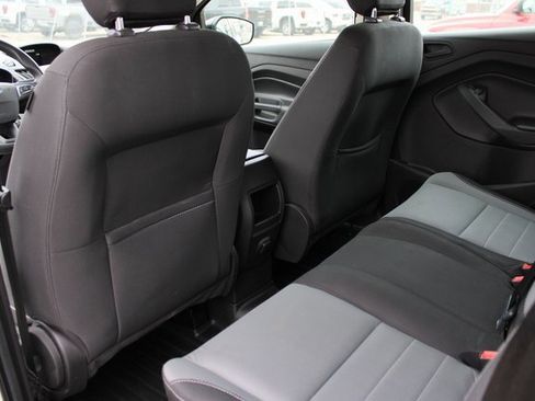 Used 2018 Ford Escape S image 29