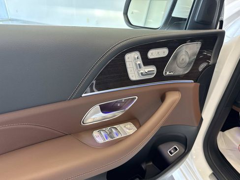 New 2026 Mercedes-Benz GLE 53 AMG 4MATIC Coupe image 18