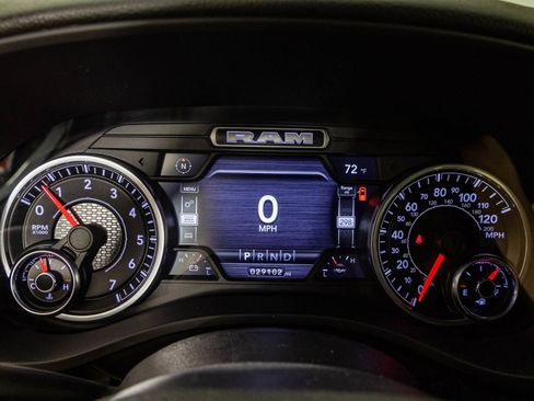 Used 2022 RAM 1500 Big Horn AWD/4WD image 36