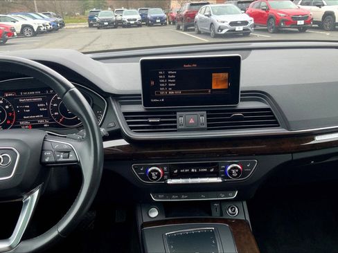 Used 2018 Audi Q5 2.0T Premium Plus w/ Premium Plus Package image 6