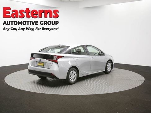 Used 2022 Toyota Prius LE image 38