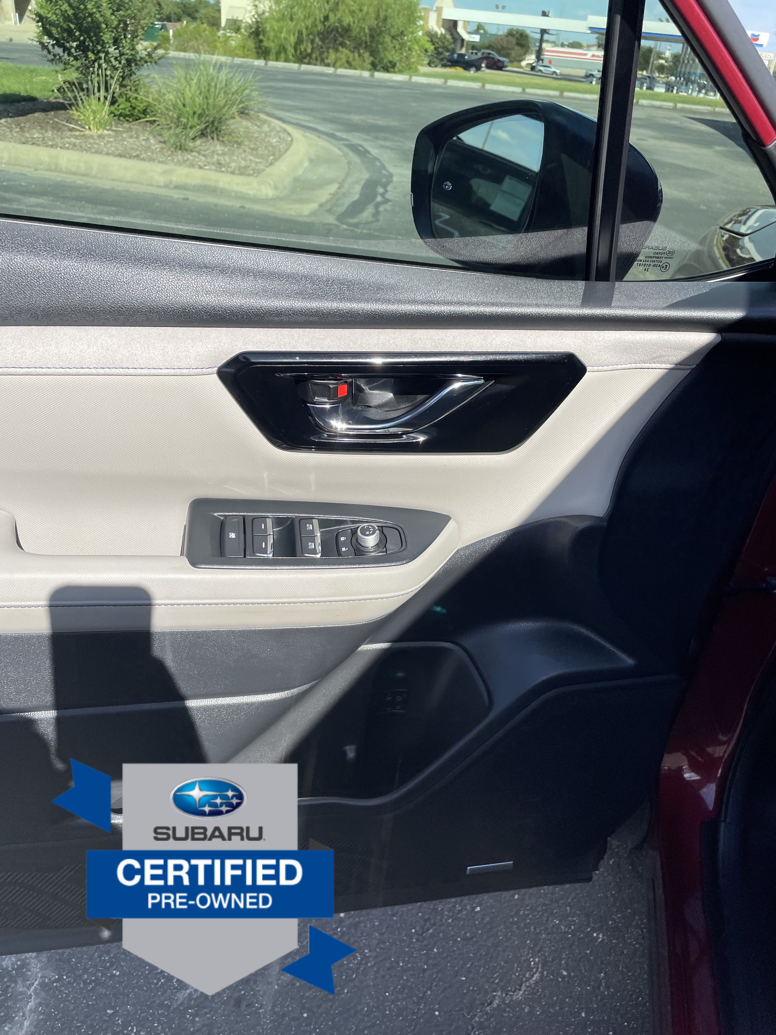 Used 2025 Subaru Forester Limited AWD/4WD image 19