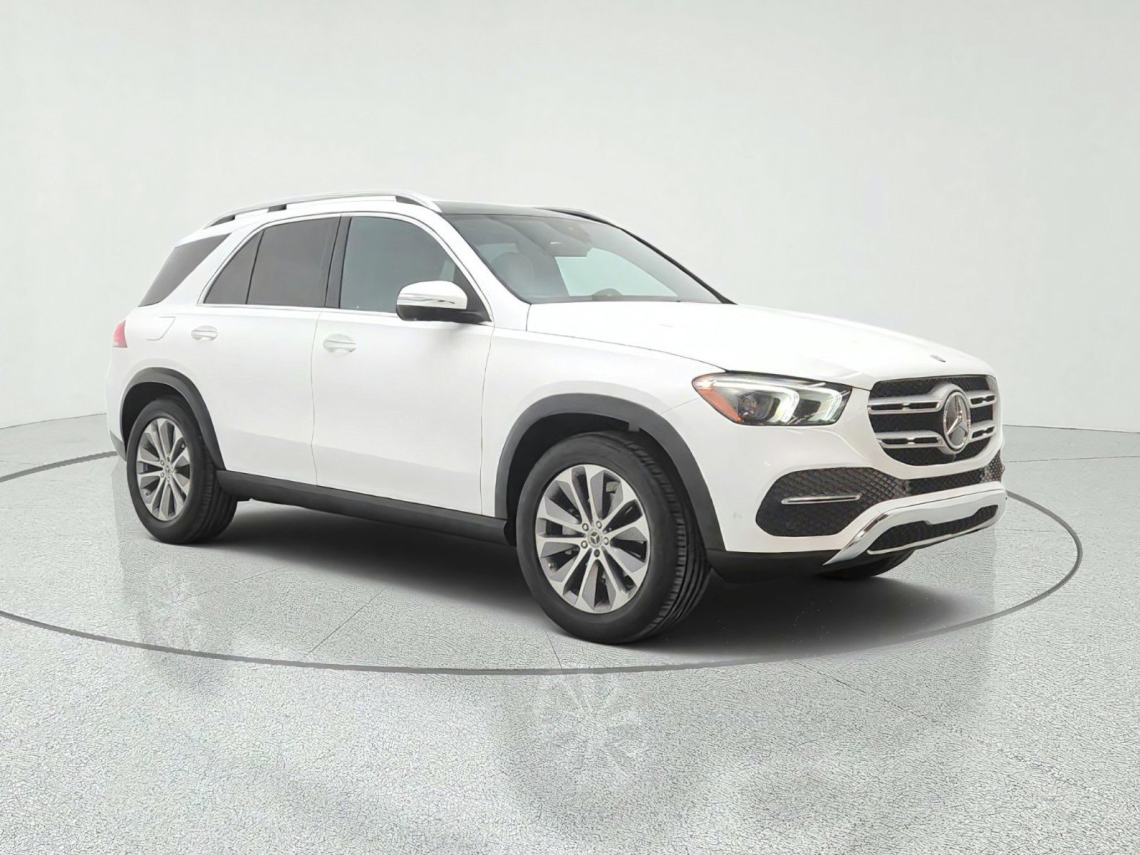 Used 2022 Mercedes-Benz GLE 350 image 3