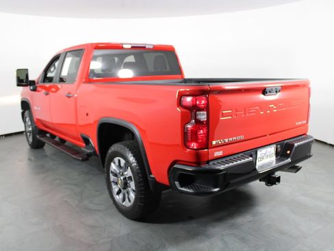 Used 2024 Chevrolet Silverado 2500 Custom w/ Custom Convenience Package AWD/4WD image 14