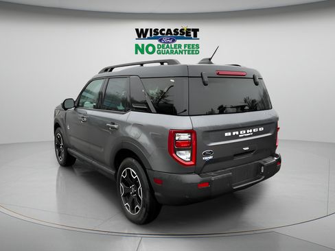 Certified 2025 Ford Bronco Sport Outer Banks w/ Outer Banks Tech Package+ AWD/4WD image 28