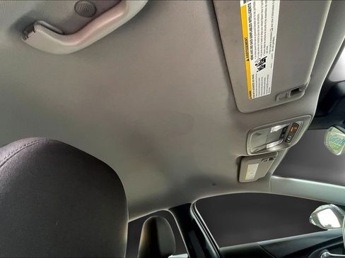 Used 2024 Chevrolet Malibu LT image 25