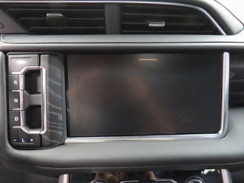 Used 2024 GMC Yukon Denali w/ Denali Reserve Package image 49