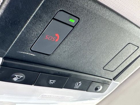 Used 2024 Mitsubishi Outlander FWD image 30