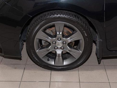 Used 2016 Toyota Sienna SE image 6