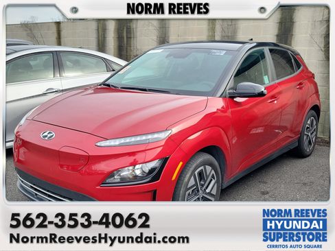 Certified 2023 Hyundai Kona SE image 1