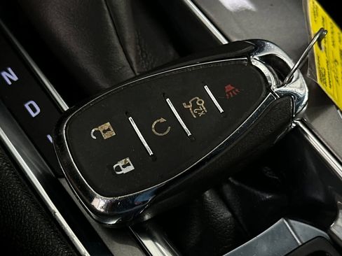 Used 2023 Chevrolet Malibu LT FWD image 24