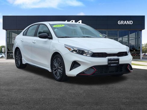 Certified 2024 Kia Forte GT-Line w/ GT-Line Premium Package FWD image 3