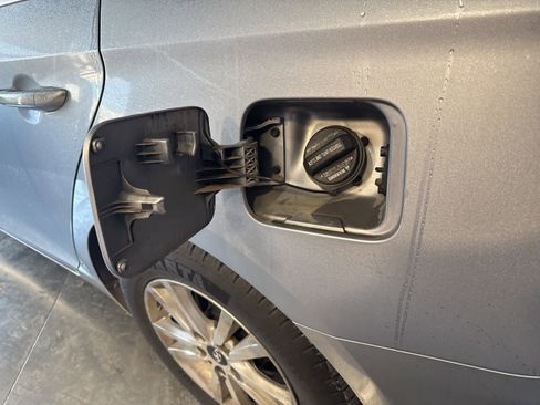 Used 2015 Hyundai Sonata SE image 12