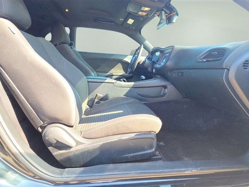 Used 2017 Dodge Challenger SXT w/ Blacktop Package image 10
