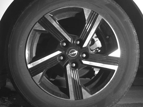 Used 2025 Nissan Sentra SV FWD image 11