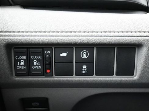 Used 2024 Honda Odyssey EX-L image 29