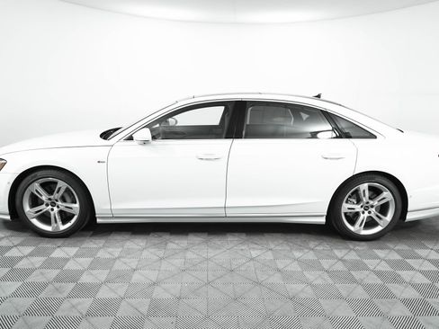 New 2025 Audi A8 L 3.0T image 4