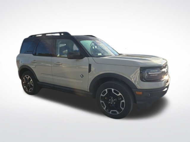Used 2024 Ford Bronco Sport Outer Banks w/ Tech Package AWD/4WD image 1