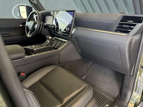 Certified 2024 Lexus GX 550 AWD/4WD image 26