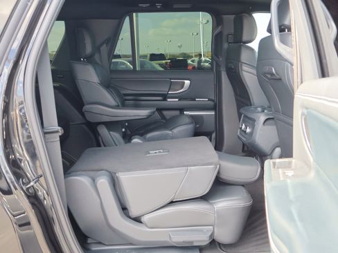 Certified 2025 Ford Expedition Max Platinum w/ Stealth Appearance Package image 35