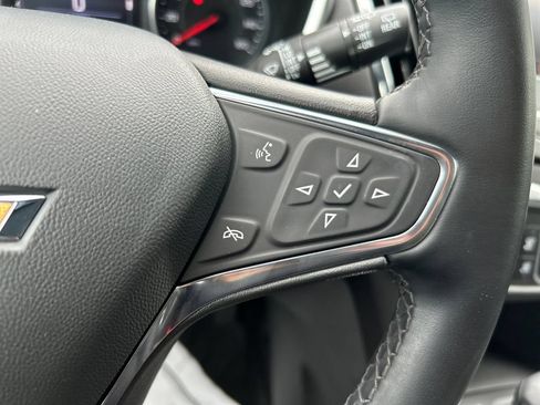 Used 2024 Chevrolet Equinox LT w/ LPO, Floor Liner Package FWD image 23
