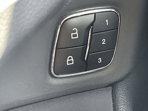 Certified 2023 Ford Expedition Max XLT image 23