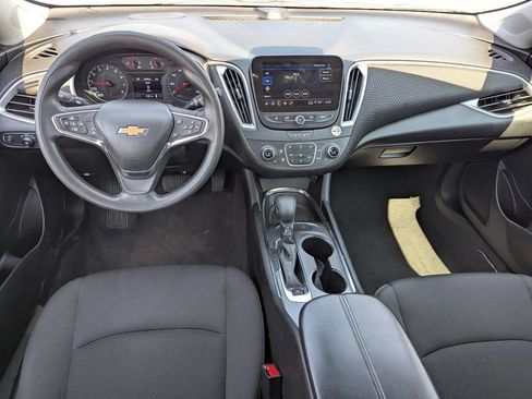 Used 2024 Chevrolet Malibu LT FWD image 29