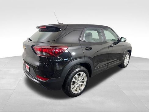 Used 2023 Chevrolet TrailBlazer LS FWD image 7