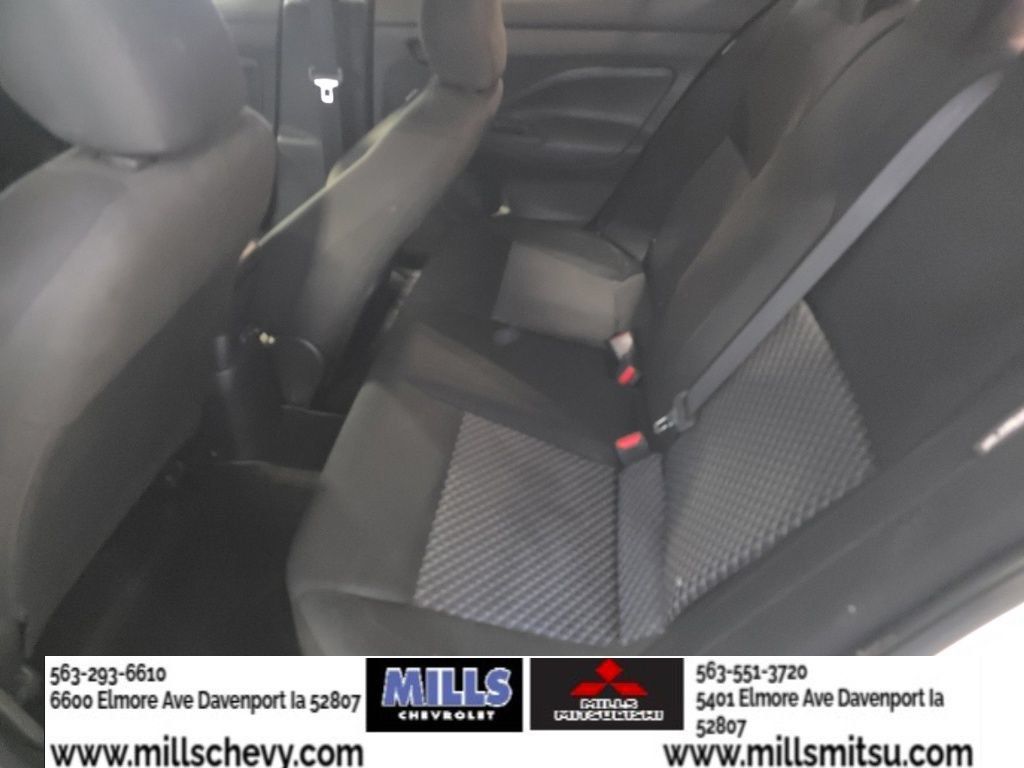 Used 2020 Nissan Versa S FWD image 15