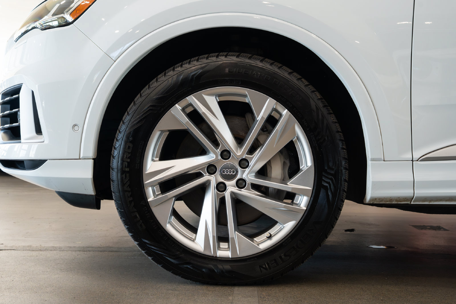 Used 2021 Audi Q7 3.0T Premium AWD/4WD image 7
