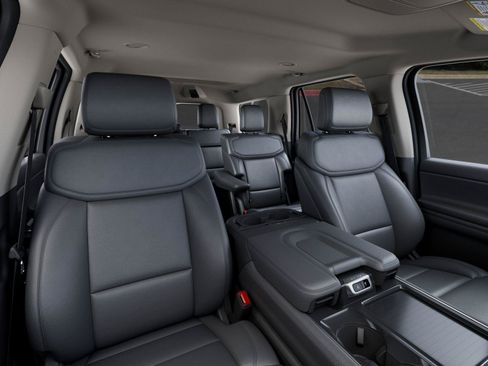 New 2027 Ford Expedition Active RWD image 10
