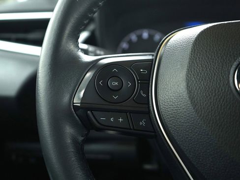 Used 2023 Toyota Corolla SE image 25