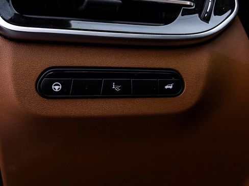 Used 2023 INFINITI QX60 Sensory w/ Vision Package AWD/4WD image 22