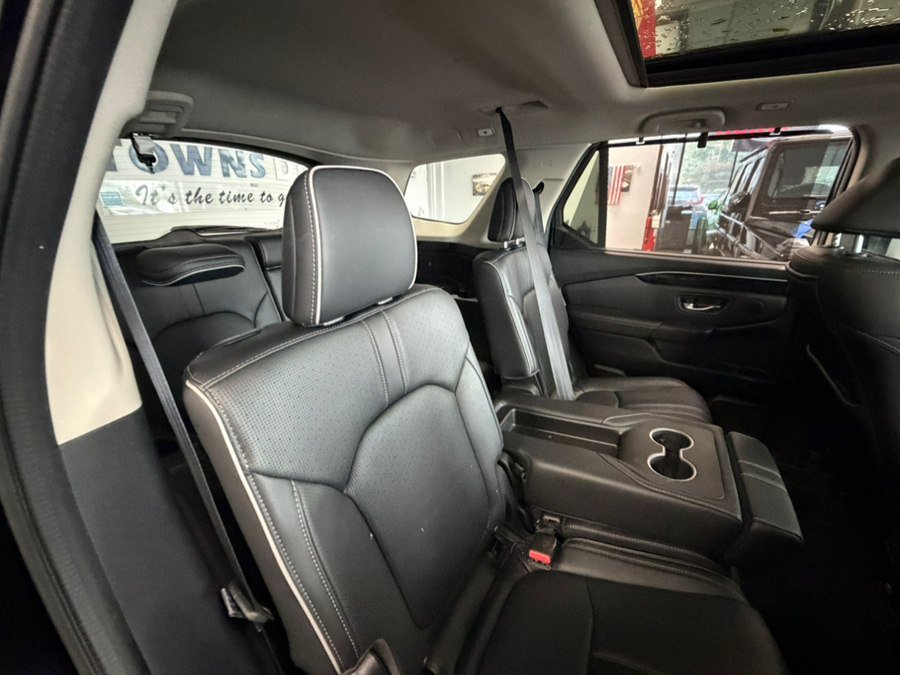 Used 2023 Honda Pilot Elite image 45
