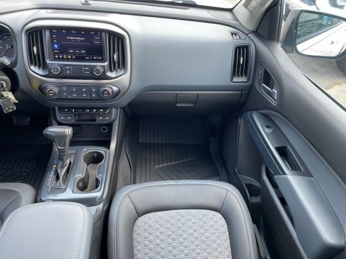 Used 2019 Chevrolet Colorado Z71 AWD/4WD image 7