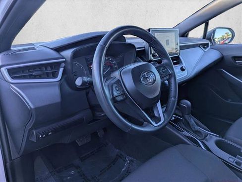 Certified 2025 Toyota Corolla SE image 11