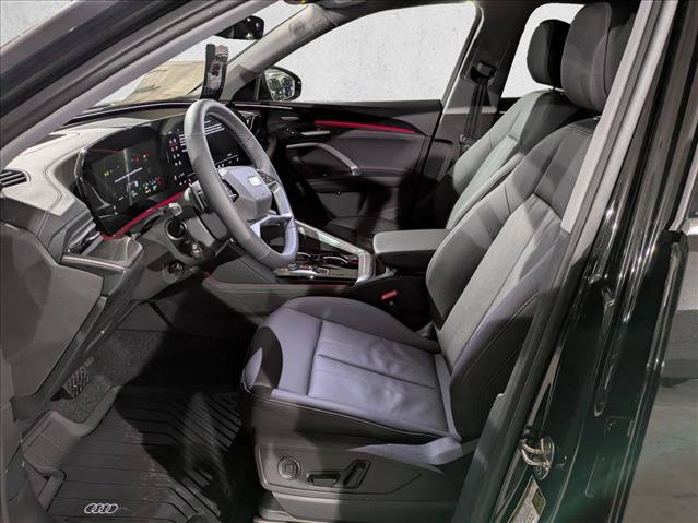 New 2025 Audi Q5 Premium w/ Premium Plus AWD/4WD image 4