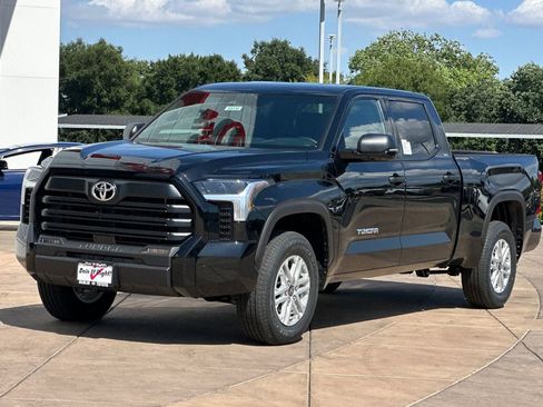 New 2026 Toyota Tundra SR5 AWD/4WD image 8