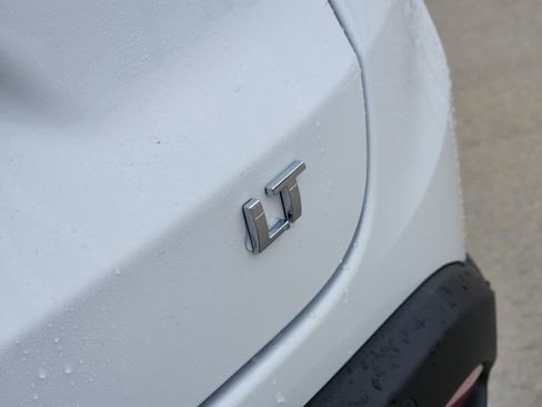 New 2026 Chevrolet Trax LT w/ Driver Confidence Package image 8