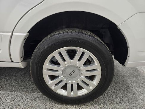 Used 2014 Lincoln Navigator 2WD w/ Equipment Group 101A image 32