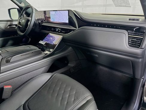 New 2026 INFINITI QX80 Autograph w/ Premium Cargo Package image 39