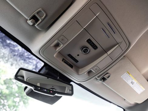 Used 2020 Chevrolet Suburban Premier w/ 6.2L Performance Package image 28