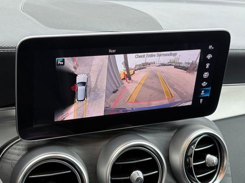 Used 2021 Mercedes-Benz GLC 63 AMG 4MATIC image 31