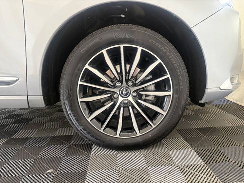 Used 2025 Acura RDX SH-AWD w/ Advance Package image 26