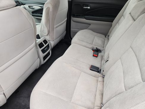 Certified 2021 Honda Pilot EX image 29